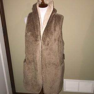 FUR vest